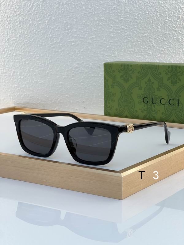 Gucci Sunglasses 725